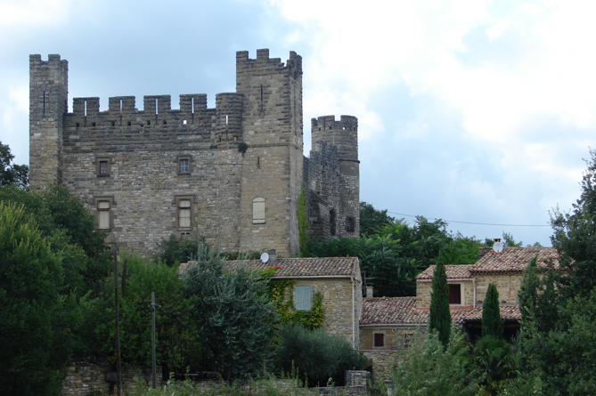 Castelnau