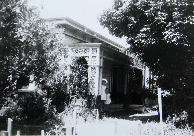 Dillon St.
