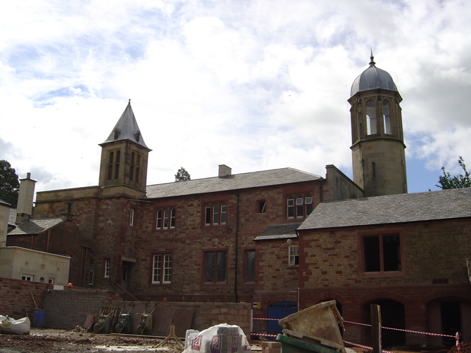 Rear wing of Edmond Castle