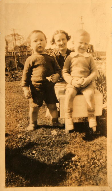 Dad, Brian and Aunt Nellie